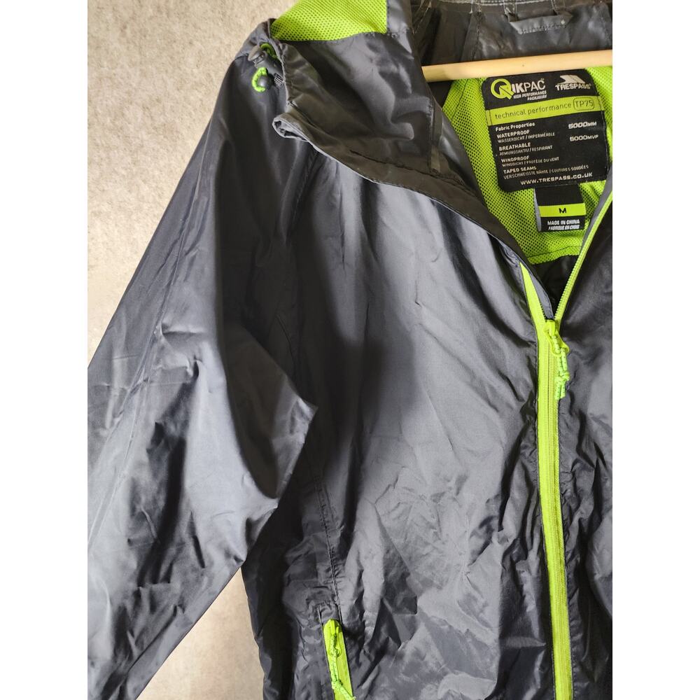 Trespass Black Tp75 Performance Windproof Waterpr… - image 3